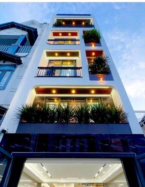 nhà hiếm đường ô tô 6m ngay võ thị sáu - q3. giá 5tỷ860. cho thuê 26tr/82.5m. gần ubnd quận 3