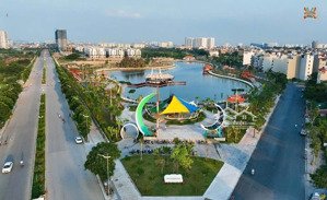 nhà xây mới 7 tầng ngọc thụy thang máy gara ô tô full nội thất nhập khẩu đường 9m trước nhà