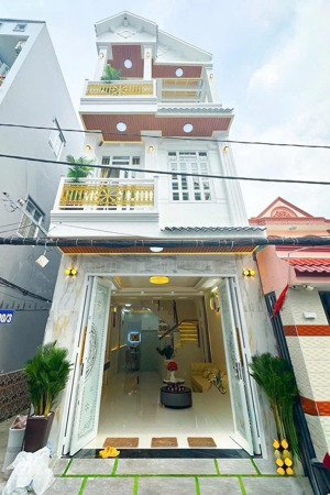 bán nhà riêng nhà bè 6,95 tỷ full nội thất 4 tầng hẻm xe hơi đường dương cát lợi nhà bè