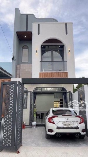 sở hữu nhà 125m2 chủ bán ngộp ngay đàm văn lễ, quận 2. giá nhỉnh 7tỷ6/ 5x25m, cách trường thcs 500m