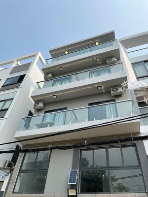 căn hộ studio ban công thang máy gần đại học văn lang và cầu bình lợi