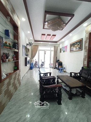 bán nhà 4 tầng đường phạm văn đồng, thủ đức, 196m2, 4pn 5wc, khu phân lô