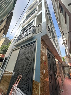 hơn 6 tỷ!!! nhà 5 tầng lô góc 40m2 cuối đường bà triệu 20m ra bãi đỗ ô giá đầu tư