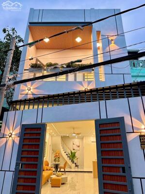 Nhà Trệt Lầu Góc 2 Mặt tiền Trục chính hẻm 233 đường Nguyễn Văn Cừ, P.Cái Khế.