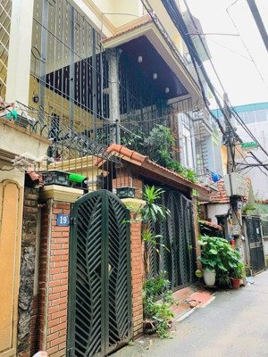 mua nhà được " biệt thự cổ " tây hồ 125m2 4 tầng sân rộng gara ô tô chỉ hơn 13 tỷ