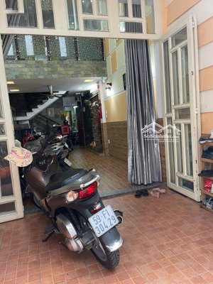 bán nhà hẻm ô tô phường 6 tân bình. 67m2 x 5 tầng, 3m8 x 19m x 10pn cho thuê. giá 9,2 tỷ.