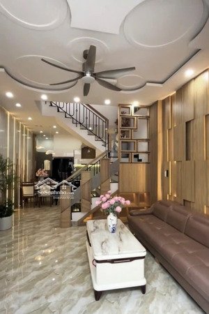 nhà hxh huỳnh tịnh của, p.võ thị sáu, quận 3, dt 45m2/giá 2tỷ550, đang cho thuê 13tr, sổ hồng riêng