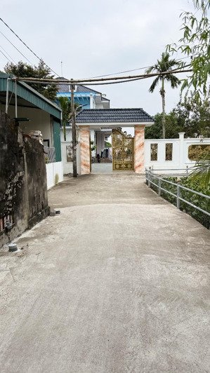 còn duy nhất 1 lô hơn 60m2 xã thuận an đường trước đất 6m, chạy vòng quanh