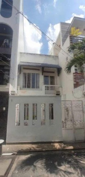 bán nhà mt hòa bình 4.2x17 1 trệt 1 lầu ,12.5 tỷ