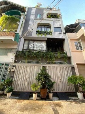 chỉ duy nhất 1 căn nhà nguyễn đình chiểu - quận 3. giá chủ bán : 6tỷ 750 triệu. sổ sẵn.