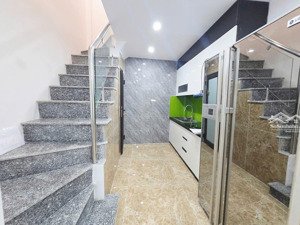 hàng nét! tây hồ - ngõ nông 3 gác - 6 tầng lung linh chỉ 7.55 tỷ