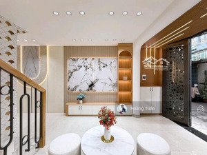 8 tỷ!mỹ đình bán ngay trong tháng-40x5 tầng - 6 ngủ khép kín full đồ cực đẹp 50m ra đường ô tô