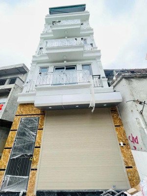 bán nhà triều khúc thanh xuân: dt 30m2, 5 tầng, giá nhỉnh 6 tỷ, gần ô tô kinh doanh để ở đều tốt.