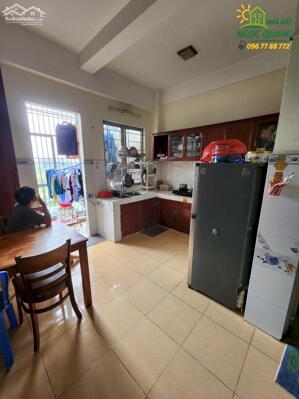 BÁN CHUNG CƯ TÍN PHONG, SỔ RIÊNG, LẦU 1, LÔ GÓC, GẦN CÔNG VIÊN THUẬN KIỀU