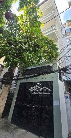 bán nhà dòng tiền quận hai bà trưng lô góc 3 thoáng - ngõ 4m gần hồ - 9 phòng ra tiền. sổ đỏ nét.