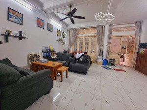 hào nam 85m2x4 tầng - cách ô tô tránh 20m -mặt tiền 5,6m - nhà dân xây kiên cố