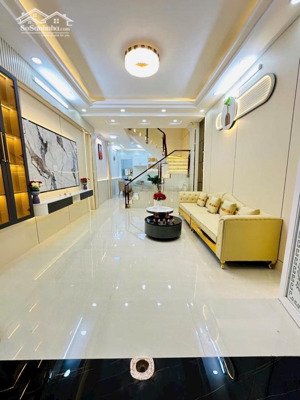 nhà mới 56.5m2-4pn-vị trí đắc địa kinh doanh-hẻm xe hơi-hẻm thông-ngay cầu phú xuân-hơn 6 tỷ