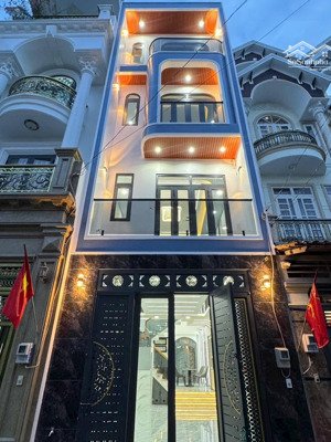 chủ đi nước ngoài bán gấp nhà 3 tỷ 950 trần xuân soạn, p.tân hưng, q.7, 85m2, đang cho thuê 40tr/th