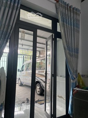 chuyển nơi khác bán nhà c4 6x20