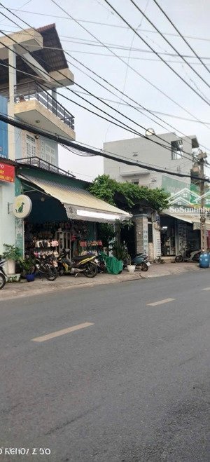 mặt tiền đường 154-tân phú-quận9-giá 5.49 tỷ-đường trước nhà 10m- thích hợp kd đa ngành nghề.