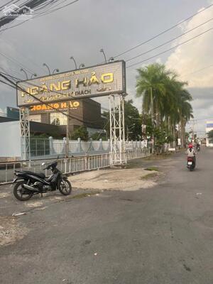 NHÀ MỚI XÂY KHU DÂN CƯ HOÀNG HẢO,PHƯỜNG THANH ĐỨC, VĨNH LONG