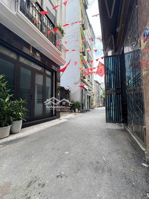 bán nhà phố bùi quốc khái 46m 5 tầng oto đỗ cổng 7,5 tỷ - hàng xóm kđt tây nam linh đàm.