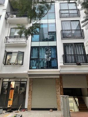 ban nhà #phúdiễn - phân lô vỉa hè ôtô tránh - 45m2 - 5 tầng thang máy - sầm uất nhất khu