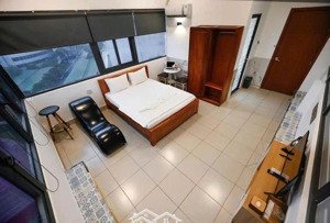 bán khách sạn trần quốc hoàn 87m2 6 tầng - 32 tỷ - mặt tiền sân bay