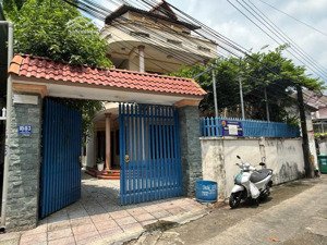 bán nhà gần ngã 4 chợ đình bán đất tặng nhà đang có thu nhập