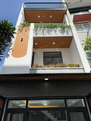 bán nhà mt dương quảng hàm 52m2, 3 tầng, vỉa hè rộng kinh doanh đỉnh