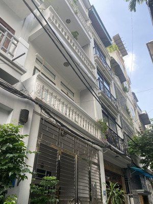 siêu hiếm căn nhà bán tại mỗ lao, hà đông, 40m2 5 tầng, ô tô ngủ trong nhà, giá chỉ 12.5 tỷ