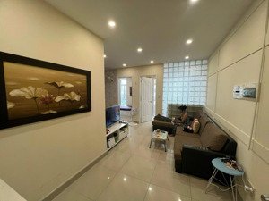 cần tiền bán gấp căn góc sky garden 3, phú mỹ hưng, q7, 72m, 3pn, 2wc, khu an ninh, tiện ích