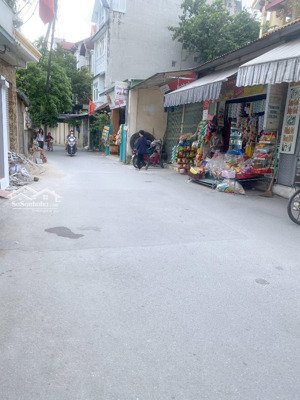 xuân đỉnh-bắc từ liêm 60m*5 tầng thang máy,mt4m,xây mới,oto tránh vào nhà,ngõ thông,kinh doanh đỉnh