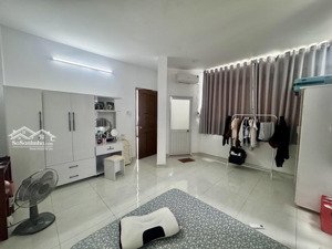 siêu phẩm 3 tầng- ngang khũng 6m - 5 pn- hẽm oto vào nhà-khu an ninh dân trí cao