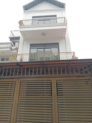 (siêu to) bán nhà cổ linh 103mx3t mt 6.5m oto kinh doanh hơn 16 tỷ sổ vuông 70m ra phố gần aeon