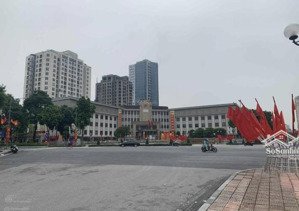 nhà phân lô lạc long quân - tây hồ, 140m2, mt 5.6m, ô tô vào nhà, kinh doanh, xây chdv, 22.45 tỷ