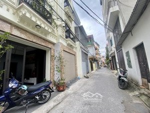 cực đẹp - lô góc - ngõ thông - 38m2 - 6 tầng thang máy - kinh doanh - giang biên - 10,2 tỷ