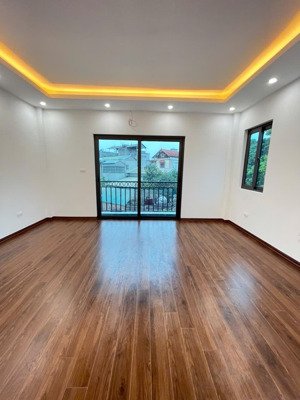 bán gấp nhà 5 tầng tại nam yên lũng, an khánh chưa đến 5 tỷ