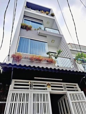 nhà đẹp quận gò vấp, đường nguyễn thái sơn - giá:4,92 tỷ thương lượng/ 68,4m2. 2 tầng sổ hồng riêng