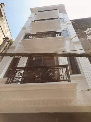 cc bán miêu nha tây mỗ 39m² 5 tầng 7p ô tô lùi cửa gần khu đô thị ở ngay giá chỉ 6,45t 