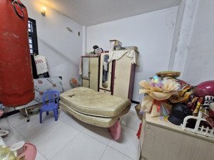 ban nhà ngay nguyễn đức thiệu vừa ở vừa cho thuê dòng tiền 10 triệu, 137m2 chỉ 3,3 tỷ thương lượng