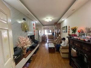 chính chủ cần bán căn tầng thấp 66m2, 2 ngủ 2 vệ sinh hh linh đàm giá chỉ nhỉnh 3 tỷ