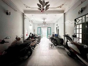 bán găp nhà 5.2m x 20m phạm văn bạch p15 hxh giá nhỉnh 8 tỷ