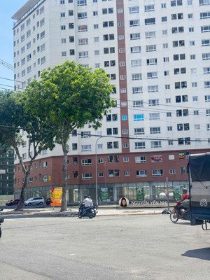 em nhi ) bán căn 2pn 2wc block b1 nhà mới 63m2/2,5tỷ cc green town bình tân
