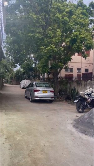 nhà vạn phúc 1 thanh trì 75m oto thông,ngay trường học.4,5 tỷ có thương lượng