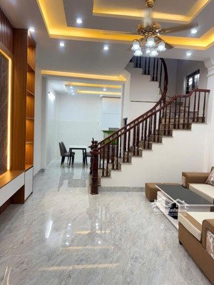 bán nhà lô góc mặt ngõ thông ô tô kinh doanh nguyễn đổng chi hồ tùng mậu 42m2 5t mt 3,50m sổ đỏ đẹp