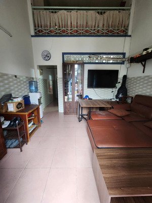 nhà 1/ 50m đường phan văn hớn, gần khu 38ha, hẻm xe hơi, 4x15m