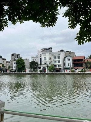 đất đẹp phố bồ đề một bước ra hồng tiến mới ô tô qua nhà vị trí đỉnh, tiềm năng tăng giá