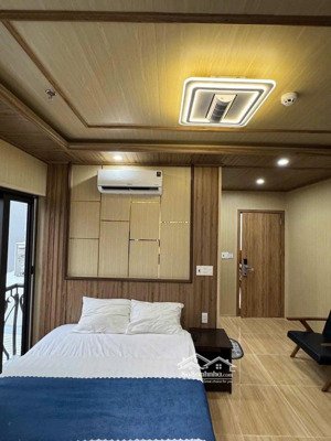 tòa căn hộ đường lê lộ siêu đẹp, có hồi bơi, doanh thu 120tr/tháng