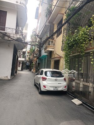 bán đất tặng nhà phân lô ô tô, 2 mặt ngõ, lõi cầu giấy 72m2, 4 tầng nhỉnh 300 triệu/m2